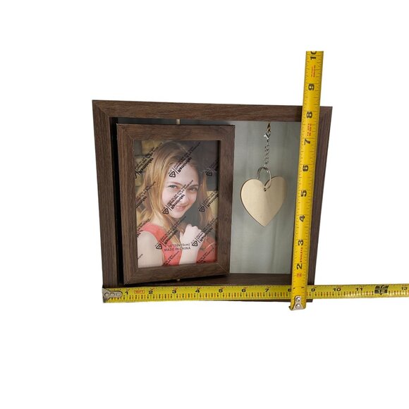 New Rustic Brown Wooden Frame With Hanging Heart Ornament set of 4 - Picture 3 of 3